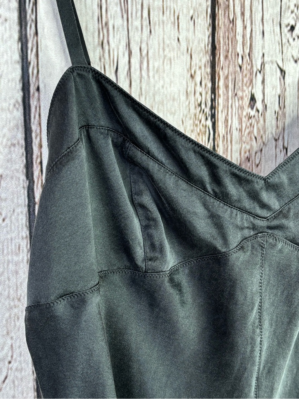 Express VINTAGE Y2K 2004 Black Silk Blend Cami Women’s Large Camisole Tank Top - Picture 2 of 15
